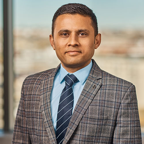Nik Sapariya